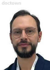 Серов Руслан Расулович